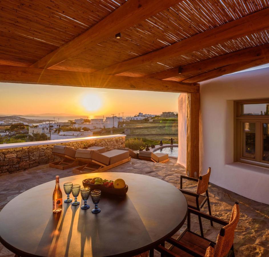 Vrachos Suites Mykonos Mykonos Town Exterior photo